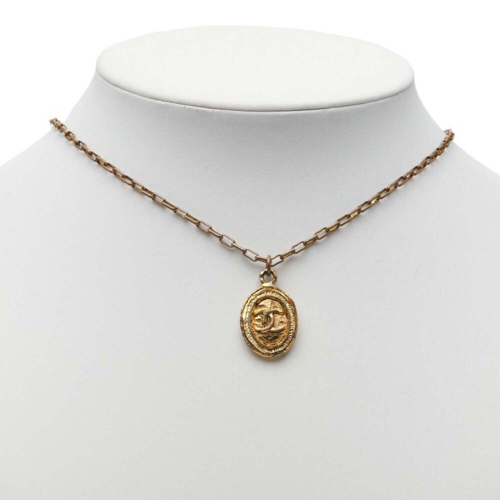 CHANEL Authentic Vintage Gold Logo Necklace - Picture 8 of 8